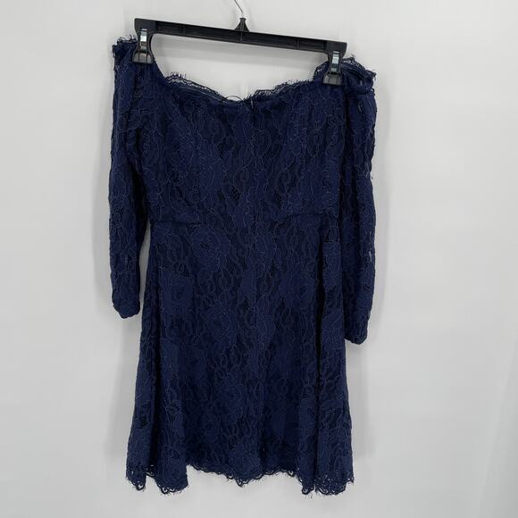 R.S.V.P by BB Dakota NWT Navy Lace Jasmin Off Shoulder Mini Dress // 4 - Picture 5 of 13